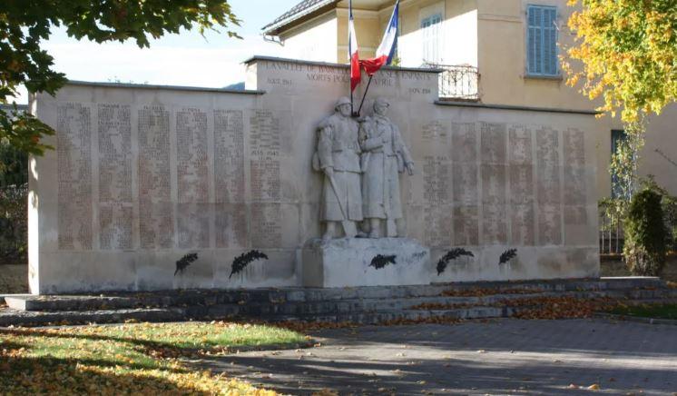 monuments aux morts Barcelonnette